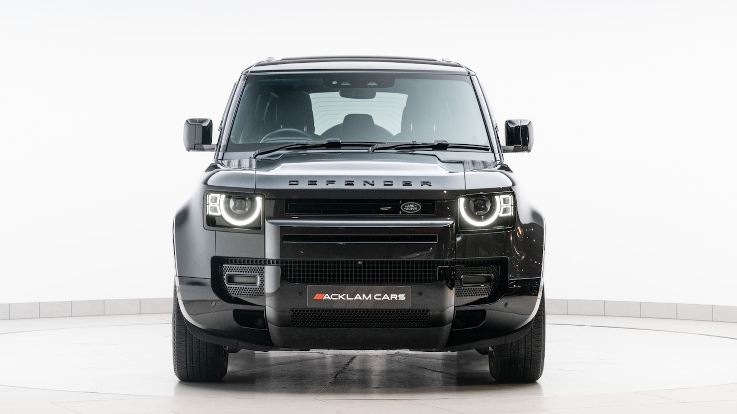 Used Land Rover Defender 2024 for sale - 77847999: Photo 4