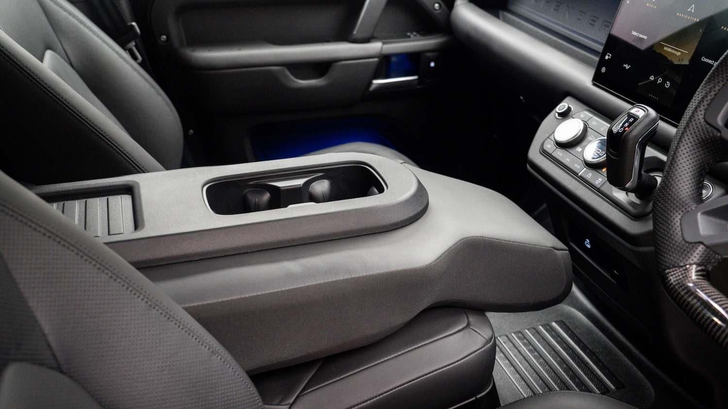 Used Land Rover Defender 2025 for sale - 77512712: Photo 12