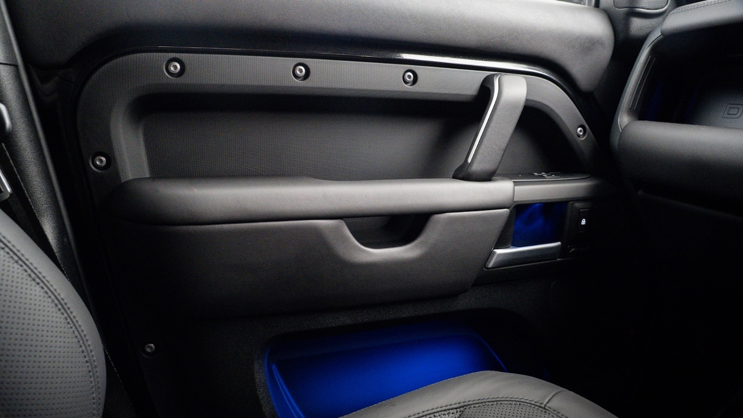 Used Land Rover Defender 2025 for sale - 77512712: Photo 38