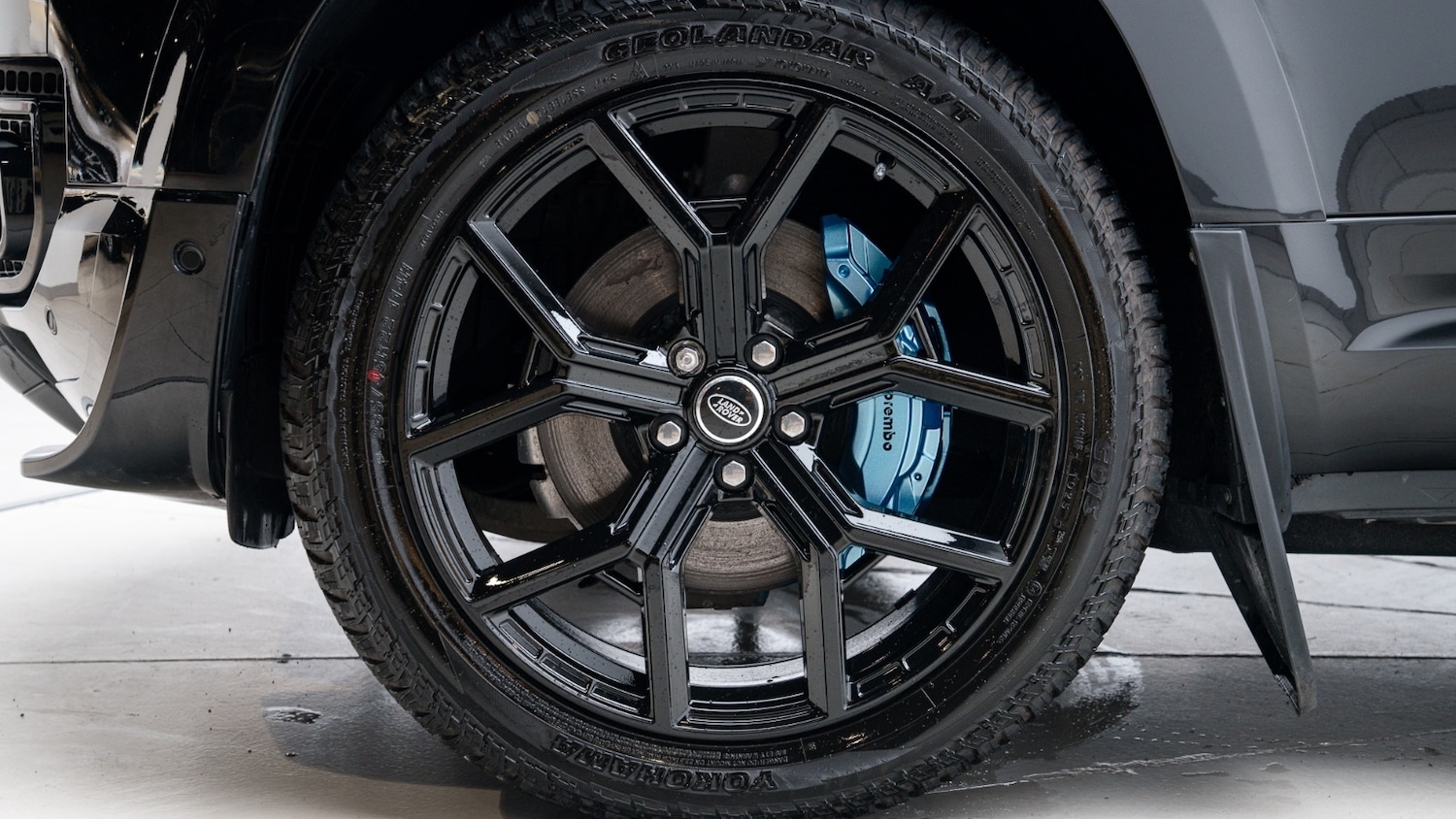 Used Land Rover Defender 2025 for sale - 77512712: Photo 41