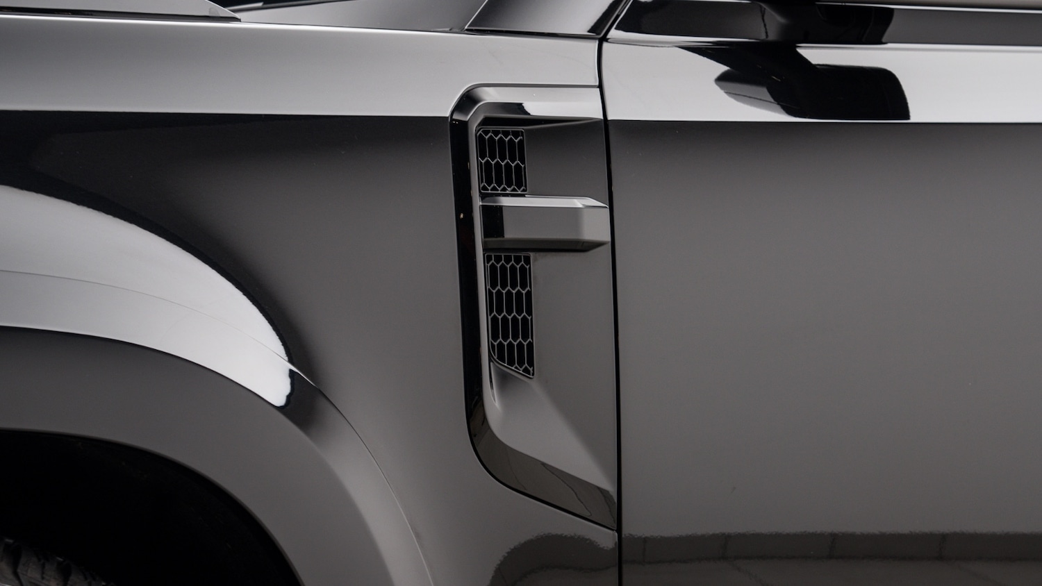 Used Land Rover Defender 2025 for sale - 77512712: Photo 43