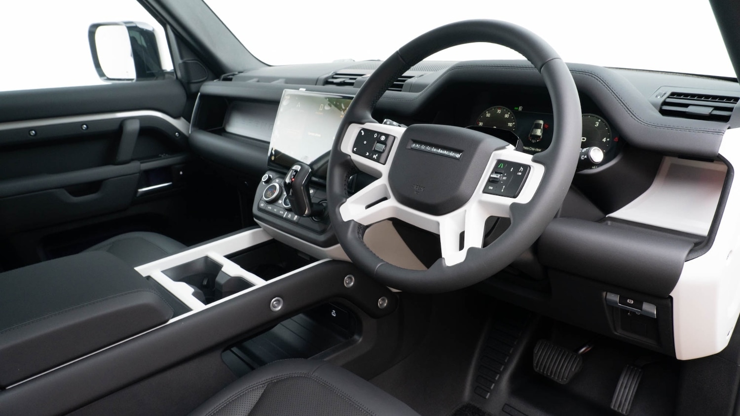 Used Land Rover Defender 2025 for sale - 76709350: Photo 17