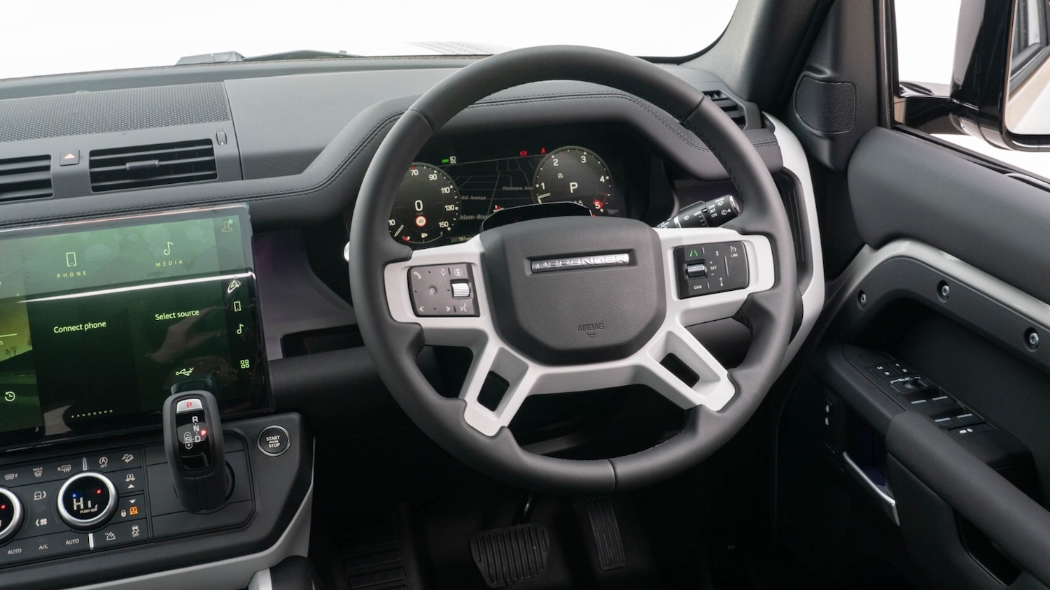 Used Land Rover Defender 2025 for sale - 76709350: Photo 18