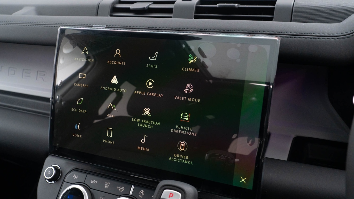 Used Land Rover Defender 2025 for sale - 76709350: Photo 22