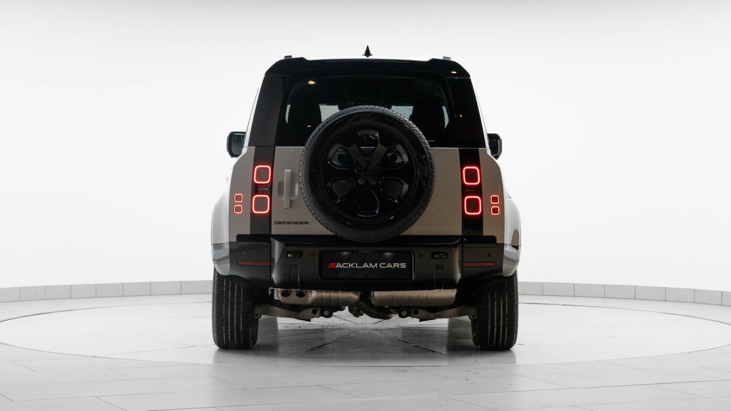 Used Land Rover Defender 2025 for sale - 76709350: Photo 5