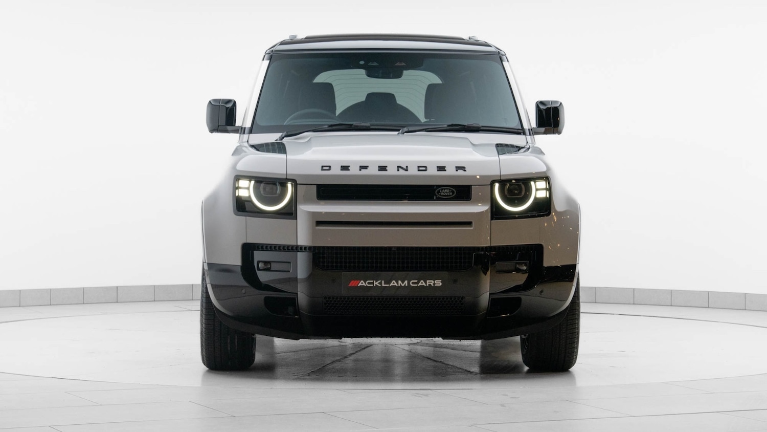 Used Land Rover Defender 2025 for sale - 76709350: Photo 7