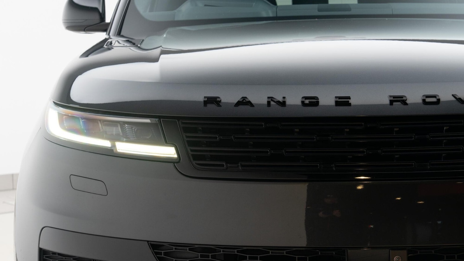 Used Land Rover Range Rover Sport 2023 for sale - 76745198: Photo 7