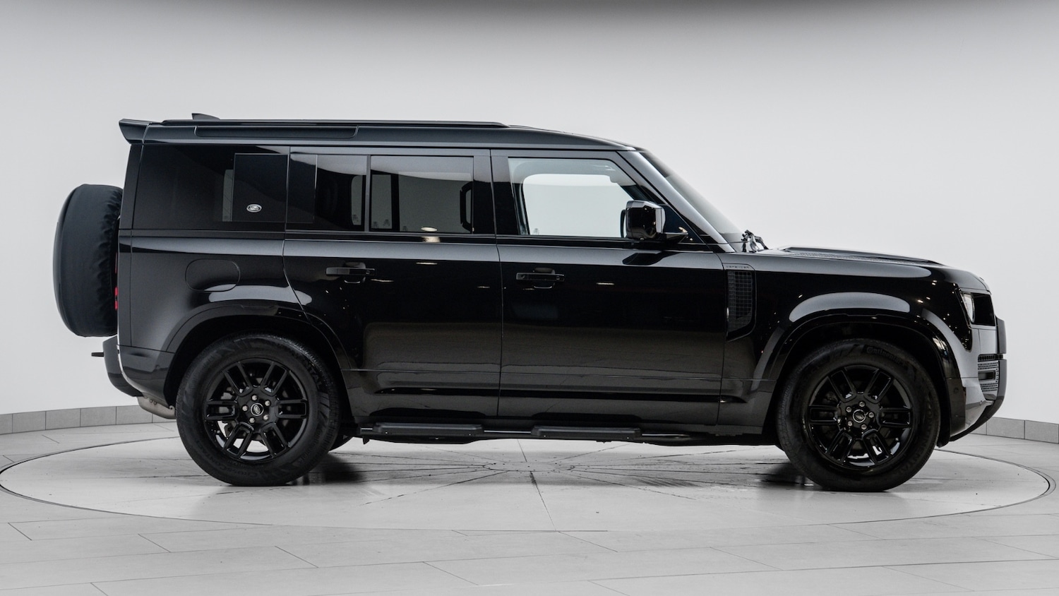 Used Land Rover Defender 2022 for sale - 77004920: Photo 10