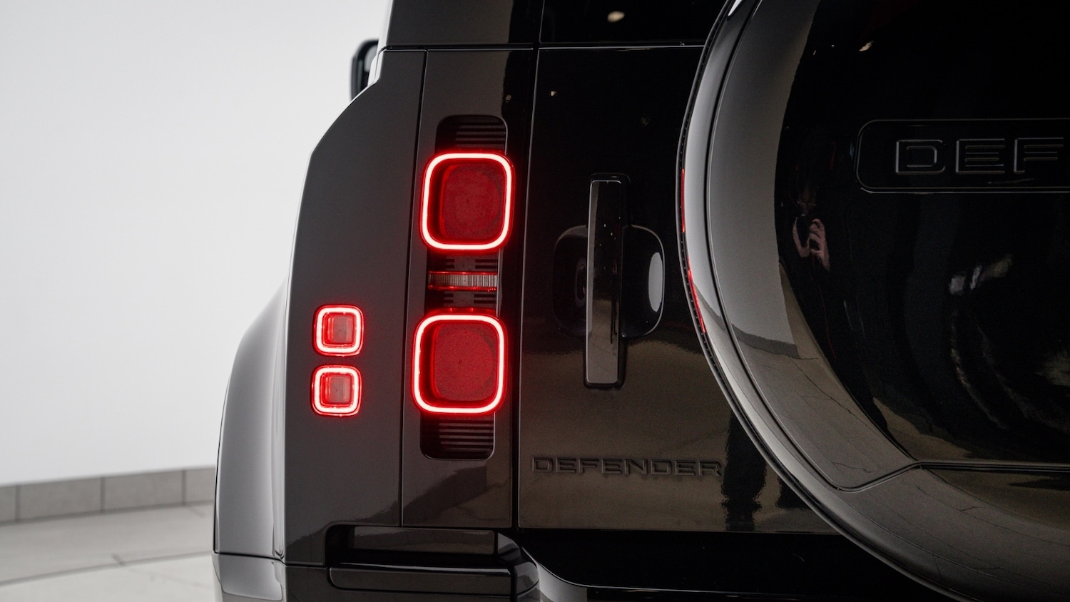 Used Land Rover Defender 2022 for sale - 77004920: Photo 13