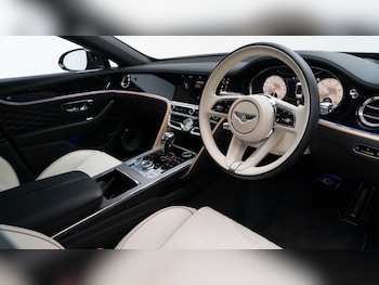 Used Bentley Flying Spur 2023 for sale - 76037627: Photo