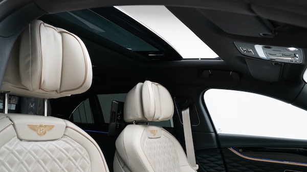 Used Bentley Flying Spur 2023 for sale - 76037627: Photo 3