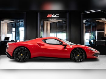 Used Ferrari 296 GTS 2024 for sale - 79421680: Photo