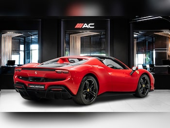 Used Ferrari 296 GTS 2024 for sale - 79421680: Photo