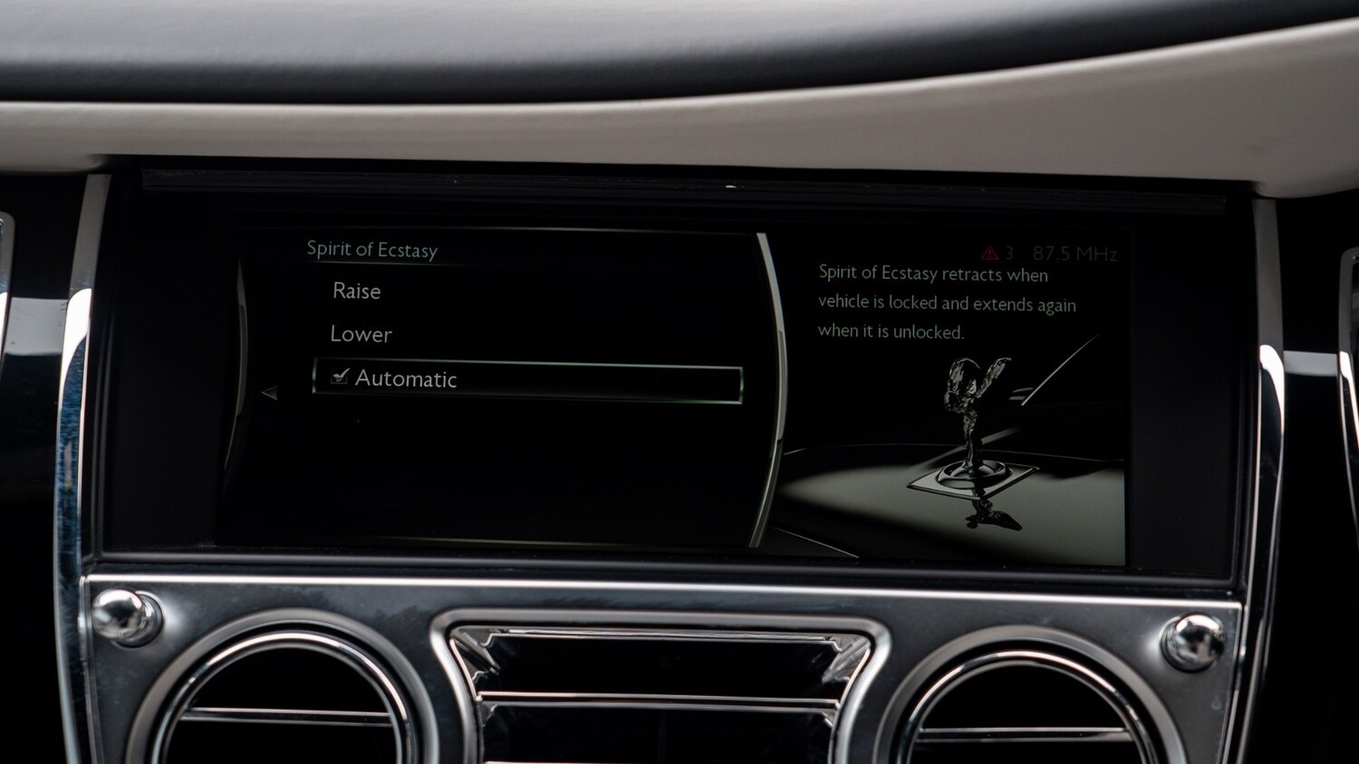 Used Rolls-Royce Wraith 2019 for sale - 77366901: Photo 15