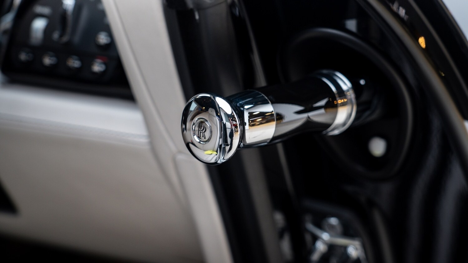 Used Rolls-Royce Wraith 2019 for sale - 77366901: Photo 20