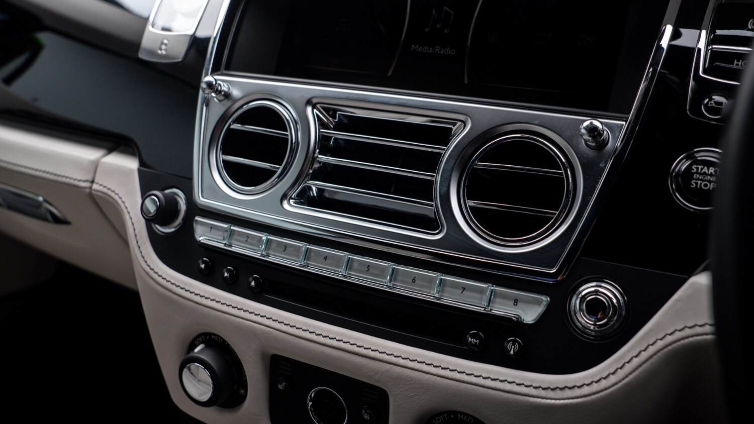 Used Rolls-Royce Wraith 2019 for sale - 77366901: Photo 23