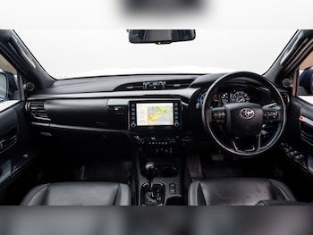 Used Toyota Hilux 2023 for sale - 78542535: Photo