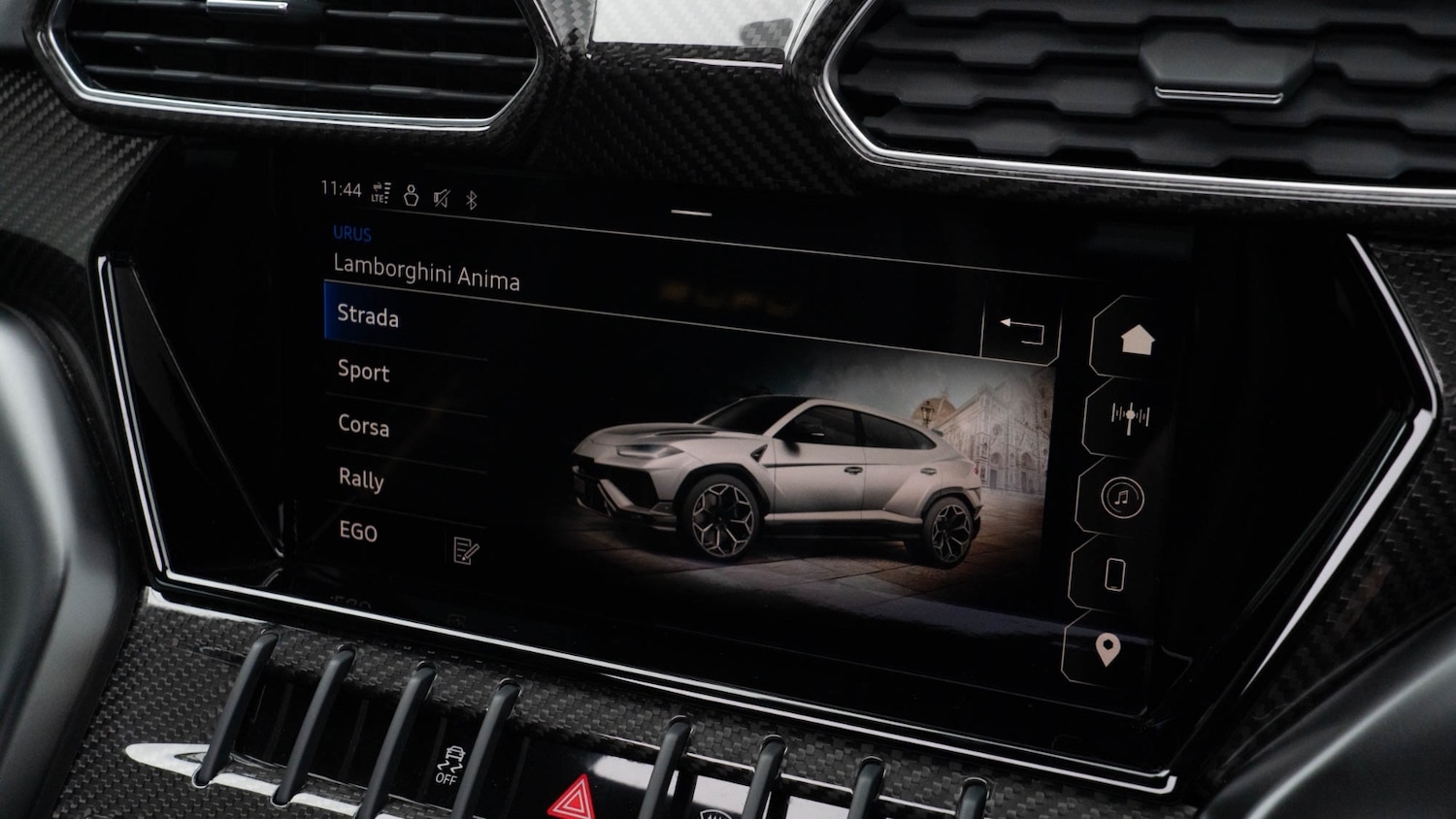 Used Lamborghini Urus 2023 for sale - 76479894: Photo 35