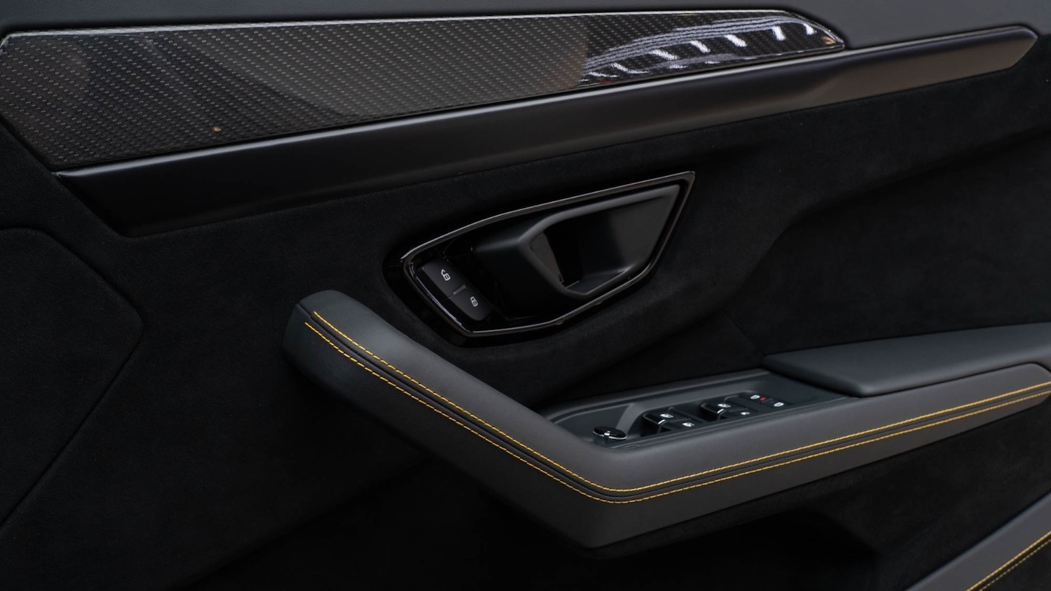 Used Lamborghini Urus 2023 for sale - 76479894: Photo 43