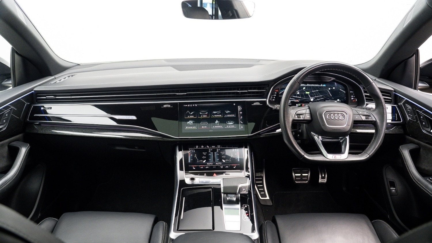 Used Audi Q8 2021 for sale - 78108784: Photo 2