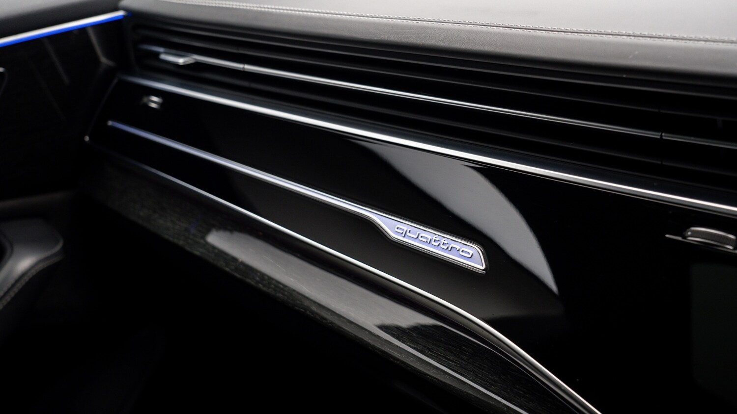 Used Audi Q8 2021 for sale - 78108784: Photo 35