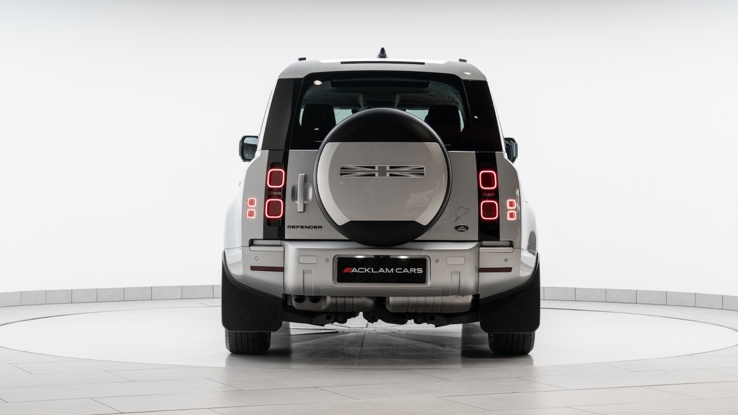 Used Land Rover Defender 2022 for sale - 76717268: Photo 5