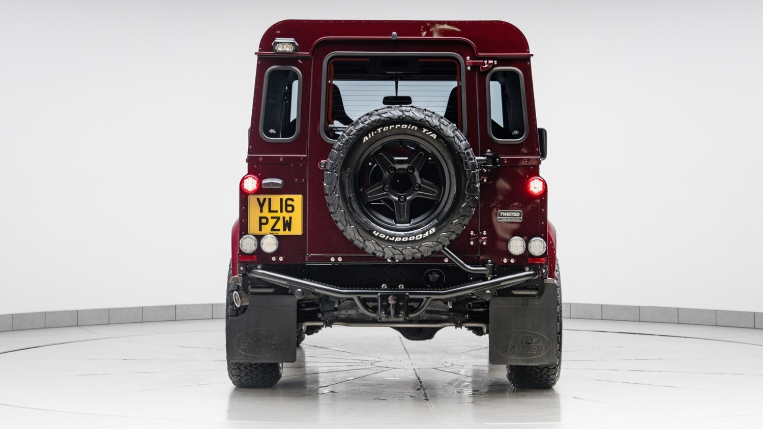 Used Land Rover Defender 2016 for sale - 77413941: Photo 14