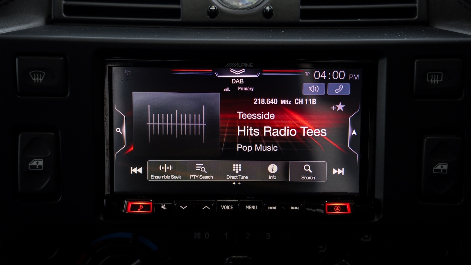 Used Land Rover Defender 2016 for sale - 77413941: Photo 24