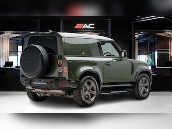 Used Land Rover Defender 2026 for sale - 78938741: Photo