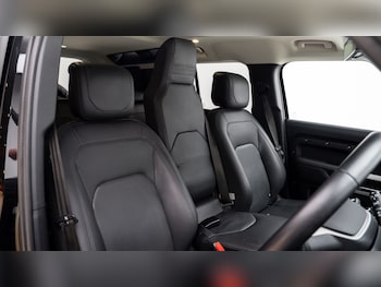Used Land Rover Defender 2024 for sale - 78724491: Photo