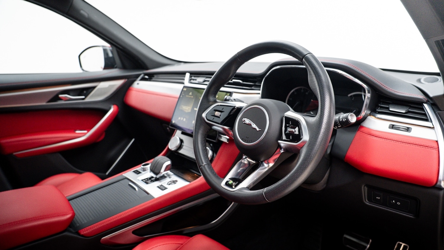 Used Jaguar F-Pace 2023 for sale - 76078985: Photo 27