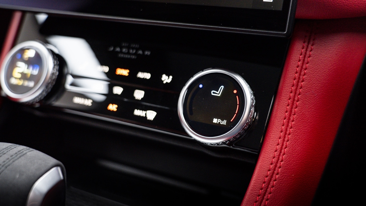 Used Jaguar F-Pace 2023 for sale - 76078985: Photo 38
