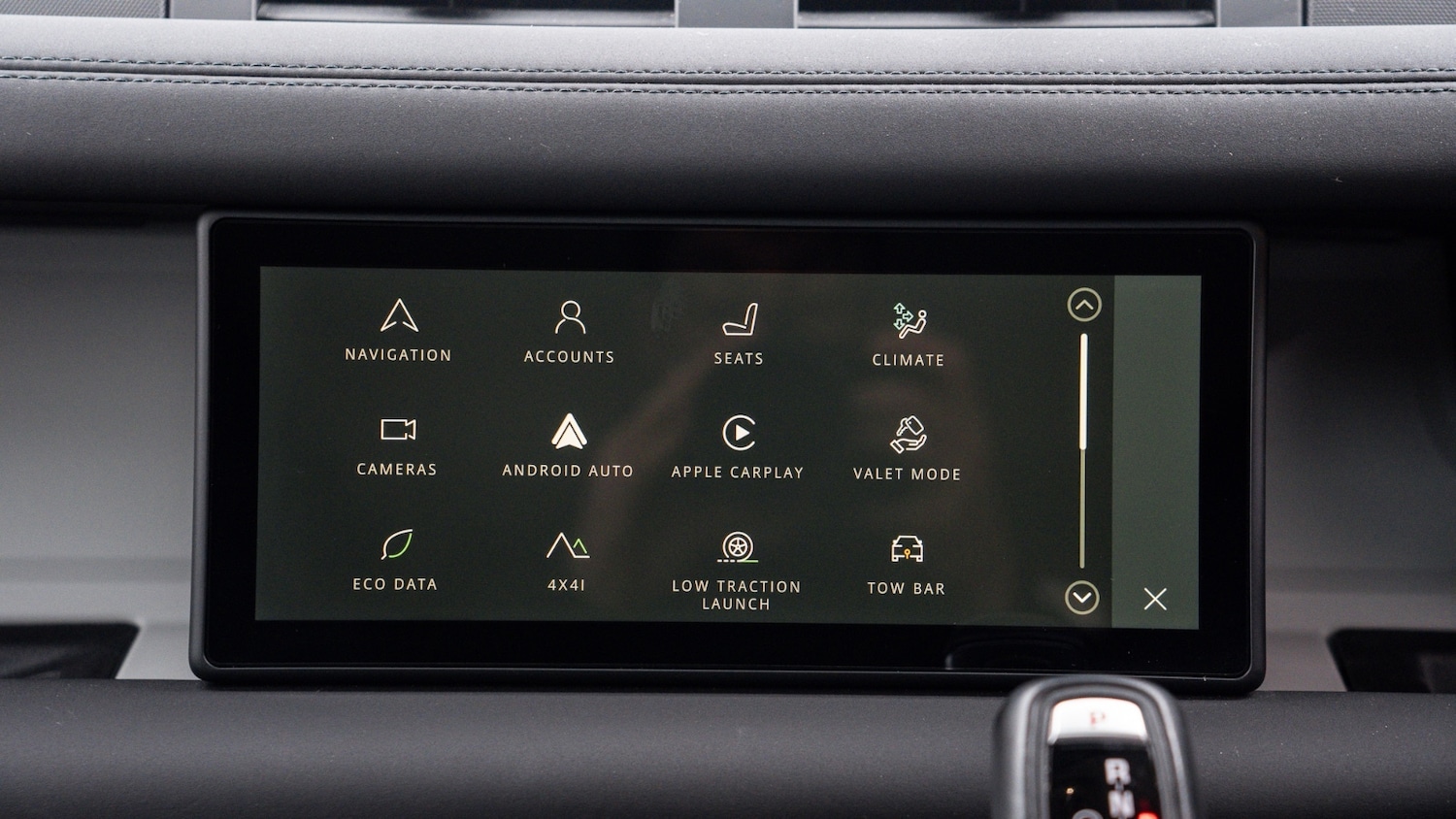 Used Land Rover Defender 2024 for sale - 78094717: Photo 17