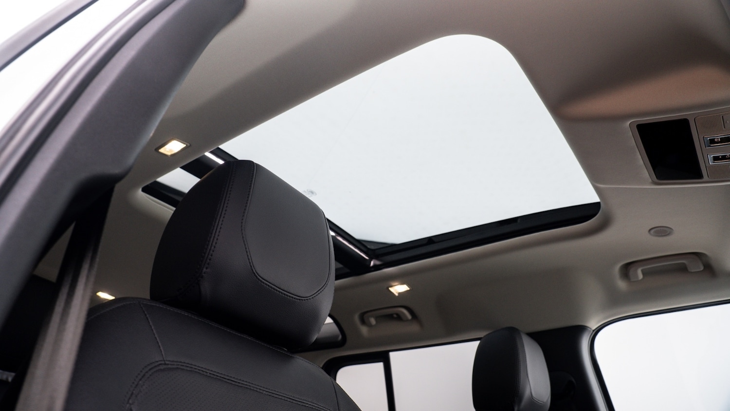 Used Land Rover Defender 2024 for sale - 78094717: Photo 25