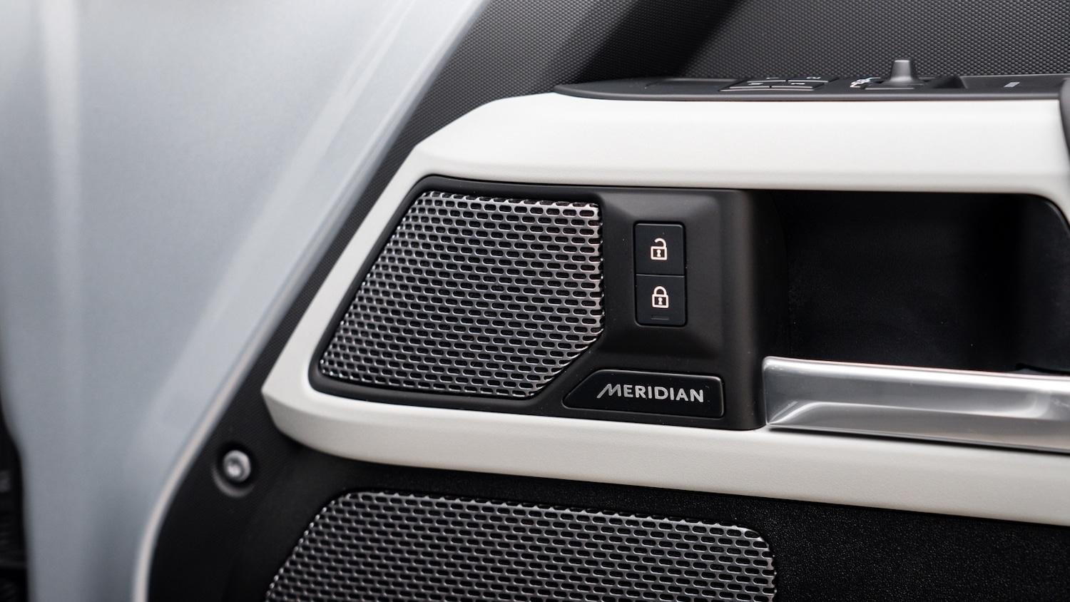 Used Land Rover Defender 2024 for sale - 78094717: Photo 28