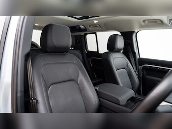 Used Land Rover Defender 2024 for sale - 78094717: Photo