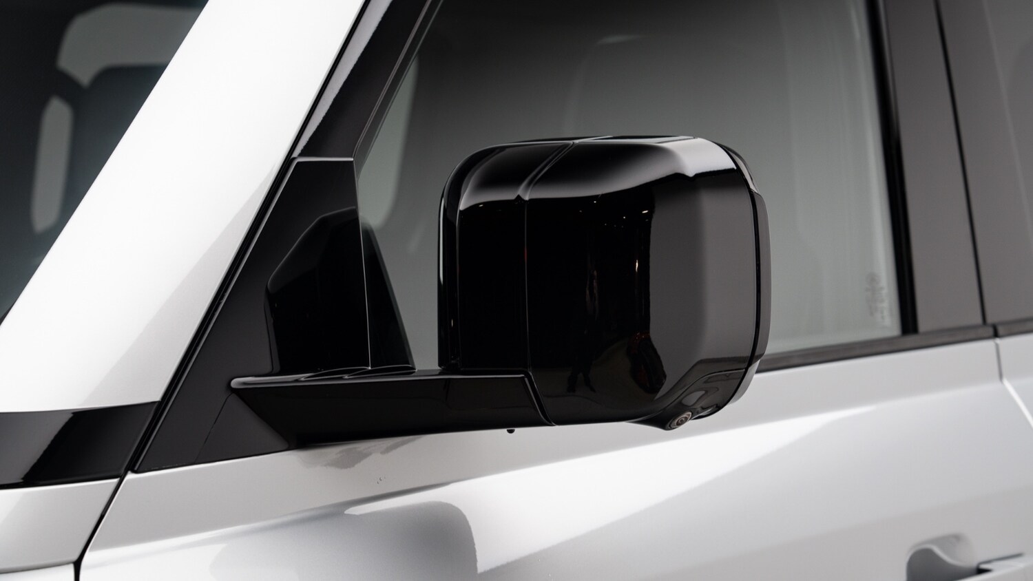 Used Land Rover Defender 2024 for sale - 78094717: Photo 41