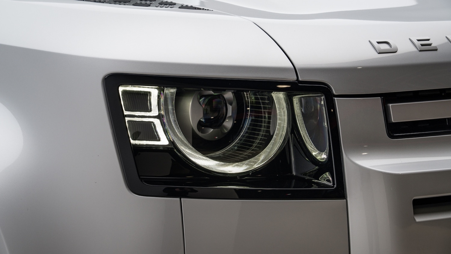 Used Land Rover Defender 2024 for sale - 78094717: Photo 44