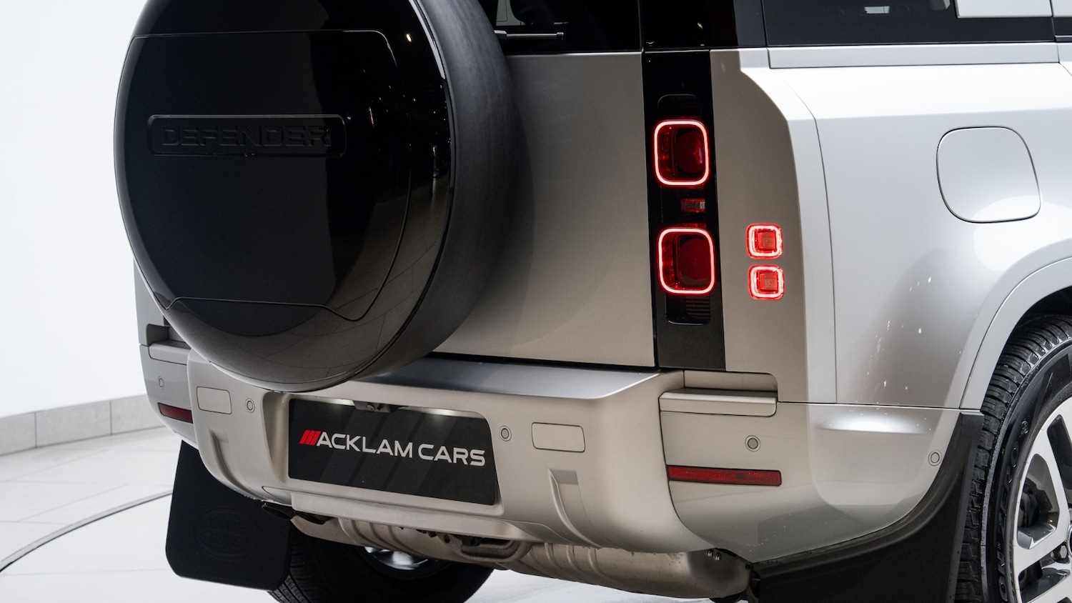 Used Land Rover Defender 2024 for sale - 78094717: Photo 46