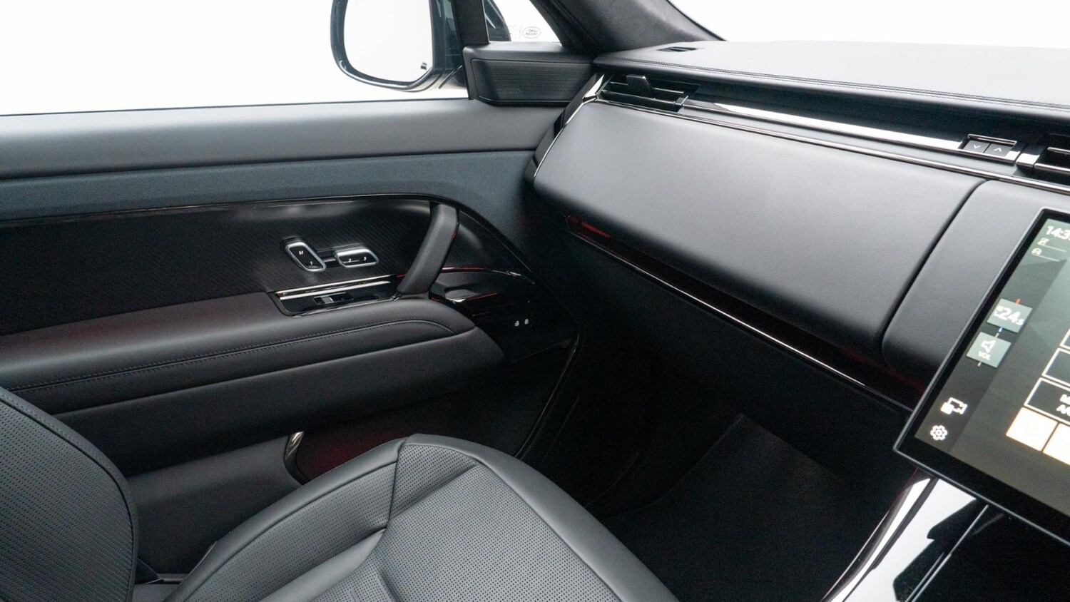 Used Land Rover Range Rover Sport 2025 for sale - 76738166: Photo 26