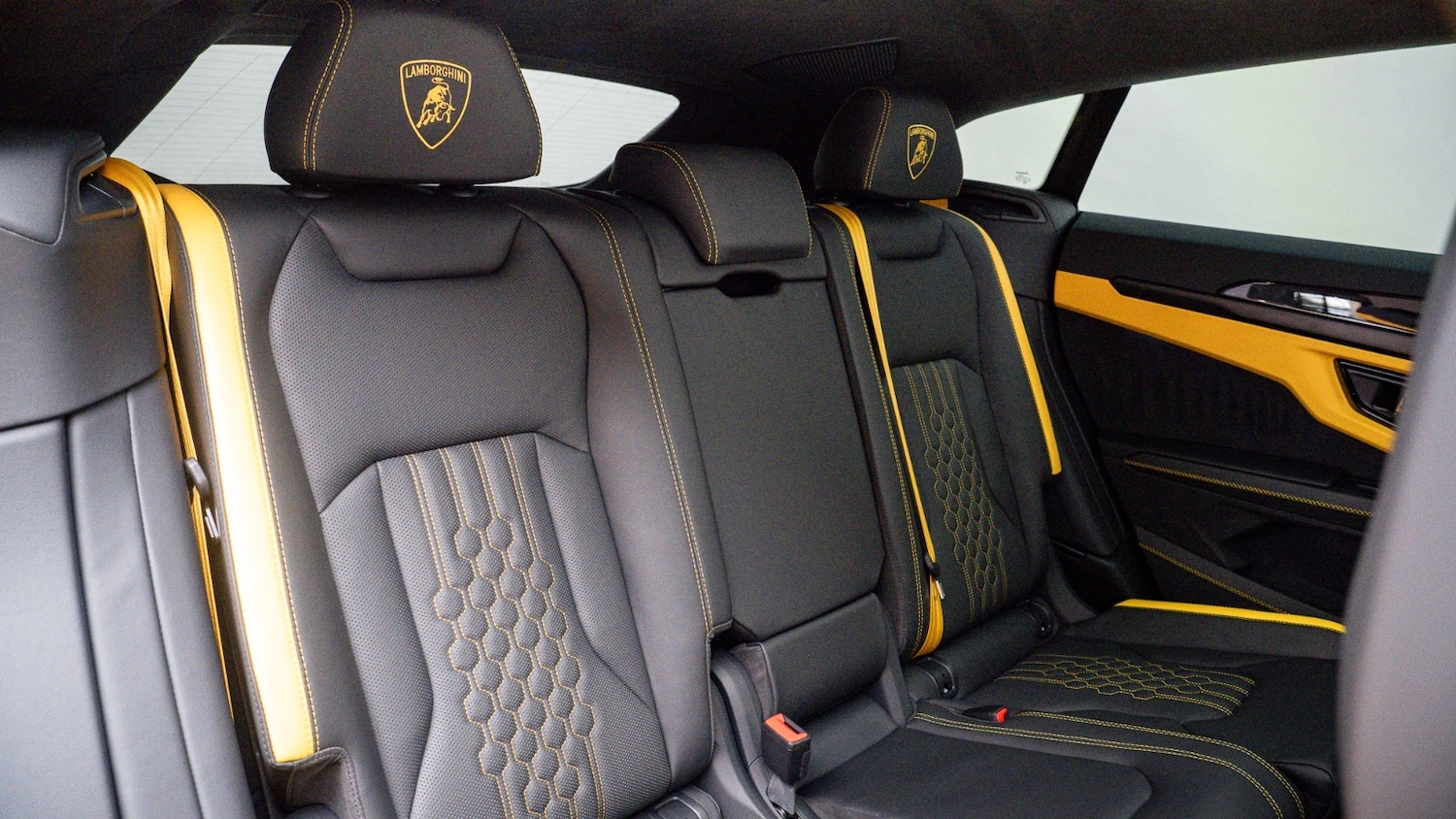 Used Lamborghini Urus 2025 for sale - 76894757: Photo 15