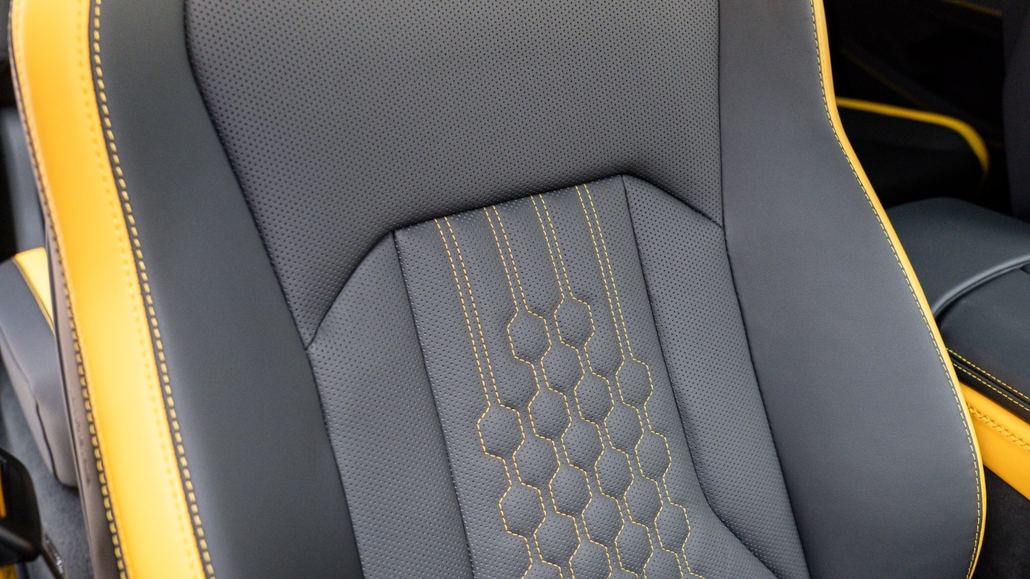 Used Lamborghini Urus 2025 for sale - 76894757: Photo 24