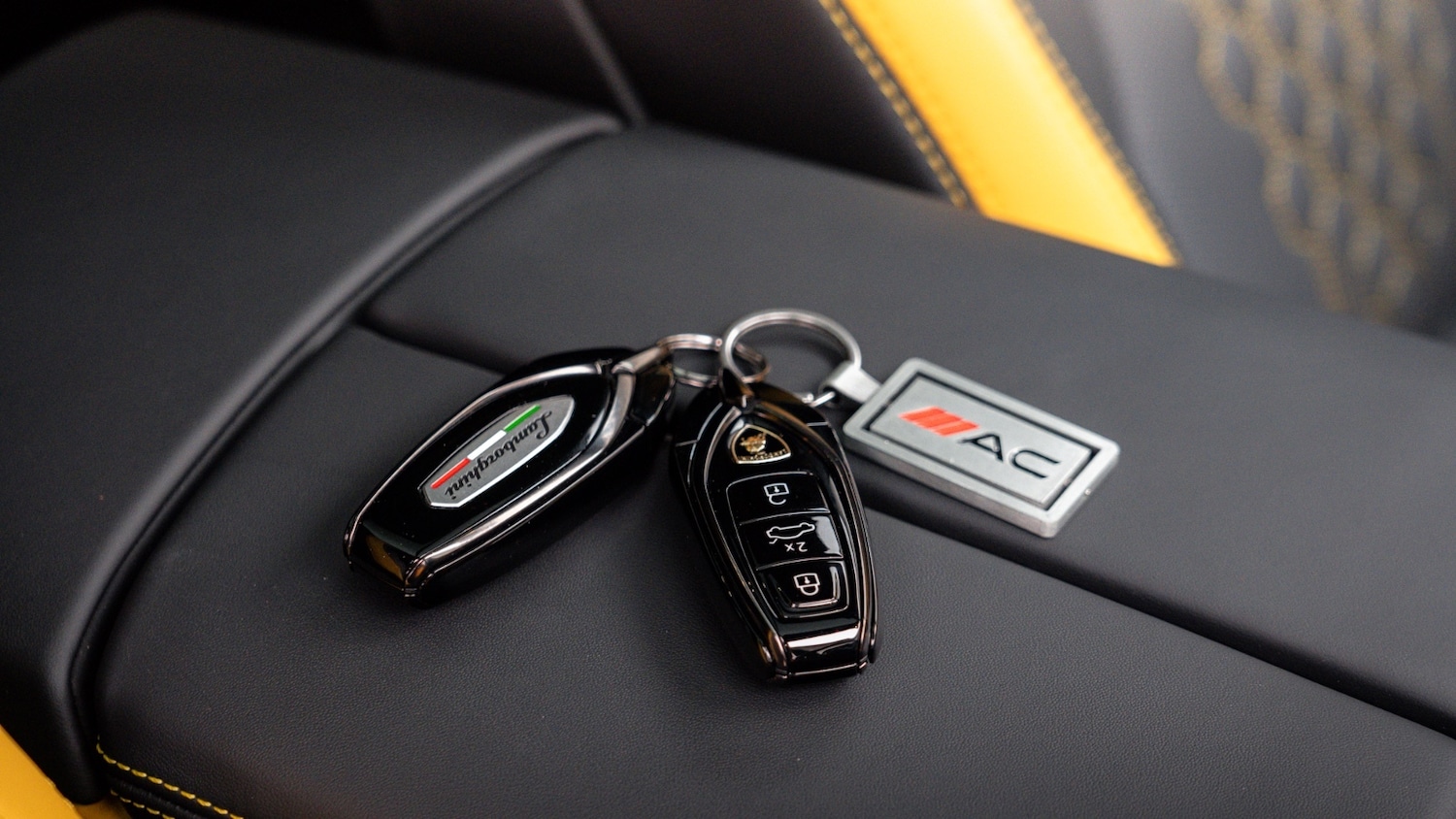 Used Lamborghini Urus 2025 for sale - 76894757: Photo 27