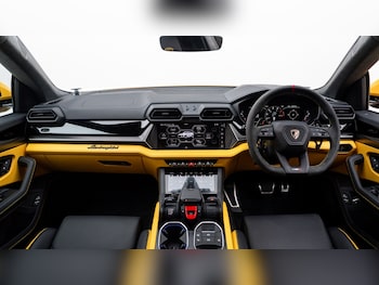 Used Lamborghini Urus 2025 for sale - 76894757: Photo