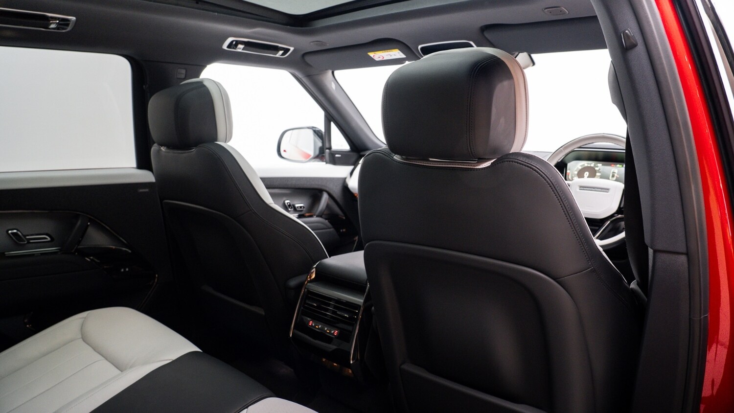 Used Land Rover Range Rover Sport 2023 for sale - 77911203: Photo 11