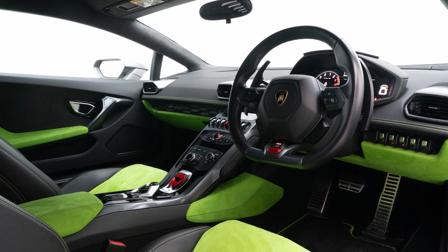 Used Lamborghini Huracan 2015 for sale - 76466338: Photo 2