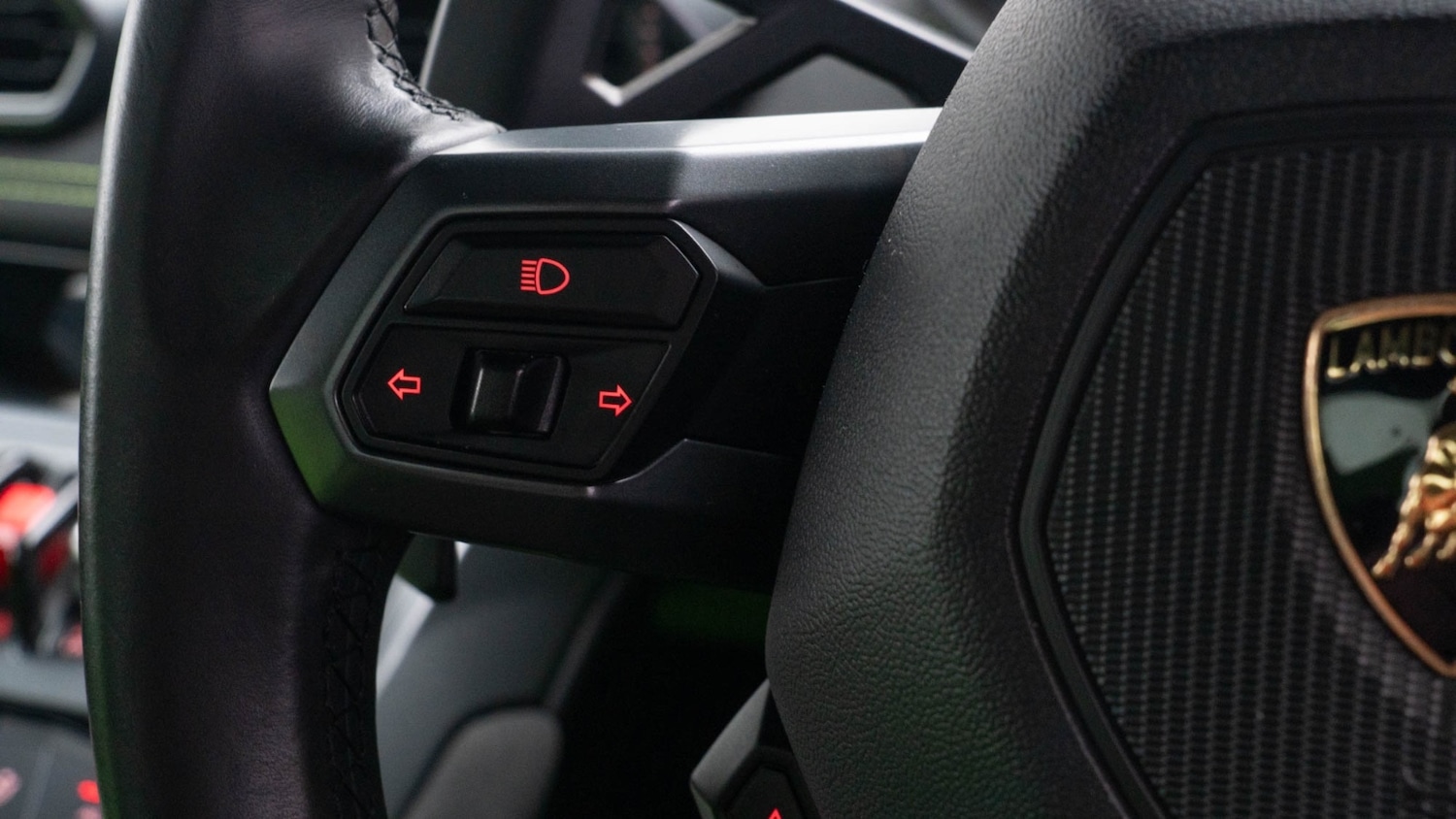 Used Lamborghini Huracan 2015 for sale - 76466338: Photo 29