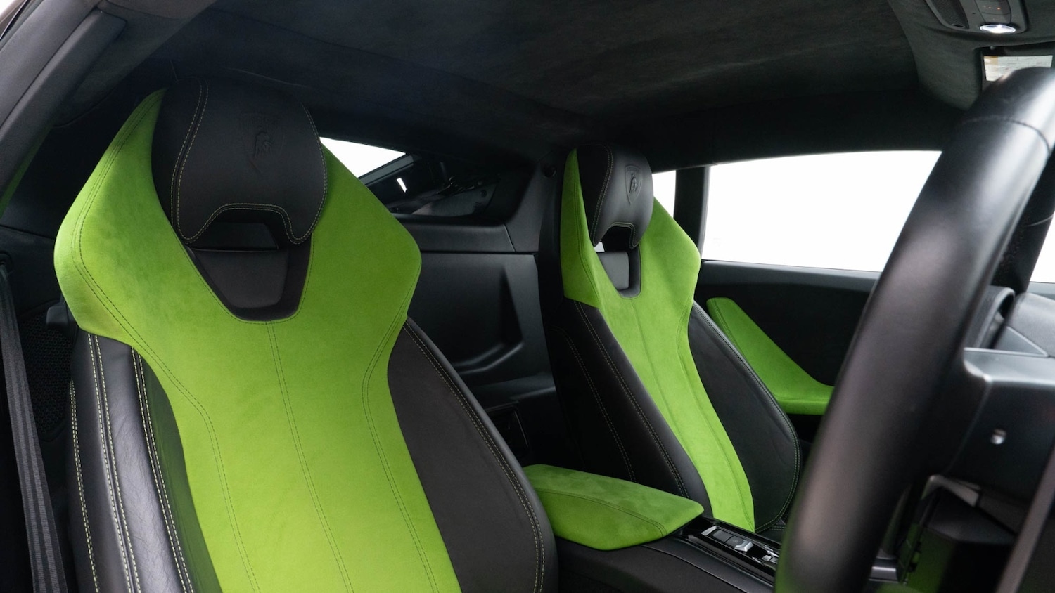 Used Lamborghini Huracan 2015 for sale - 76466338: Photo 3