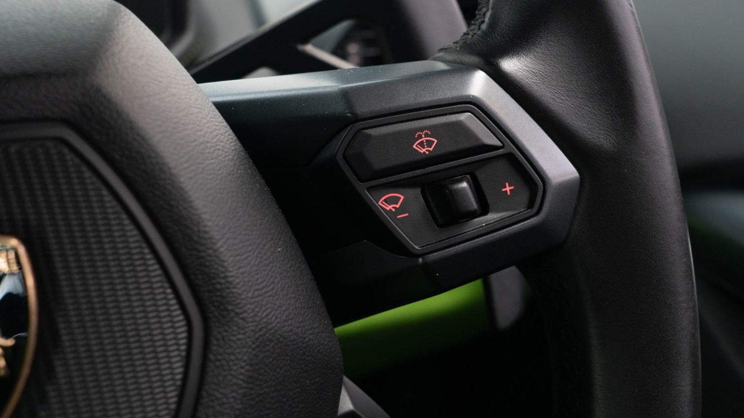 Used Lamborghini Huracan 2015 for sale - 76466338: Photo 30