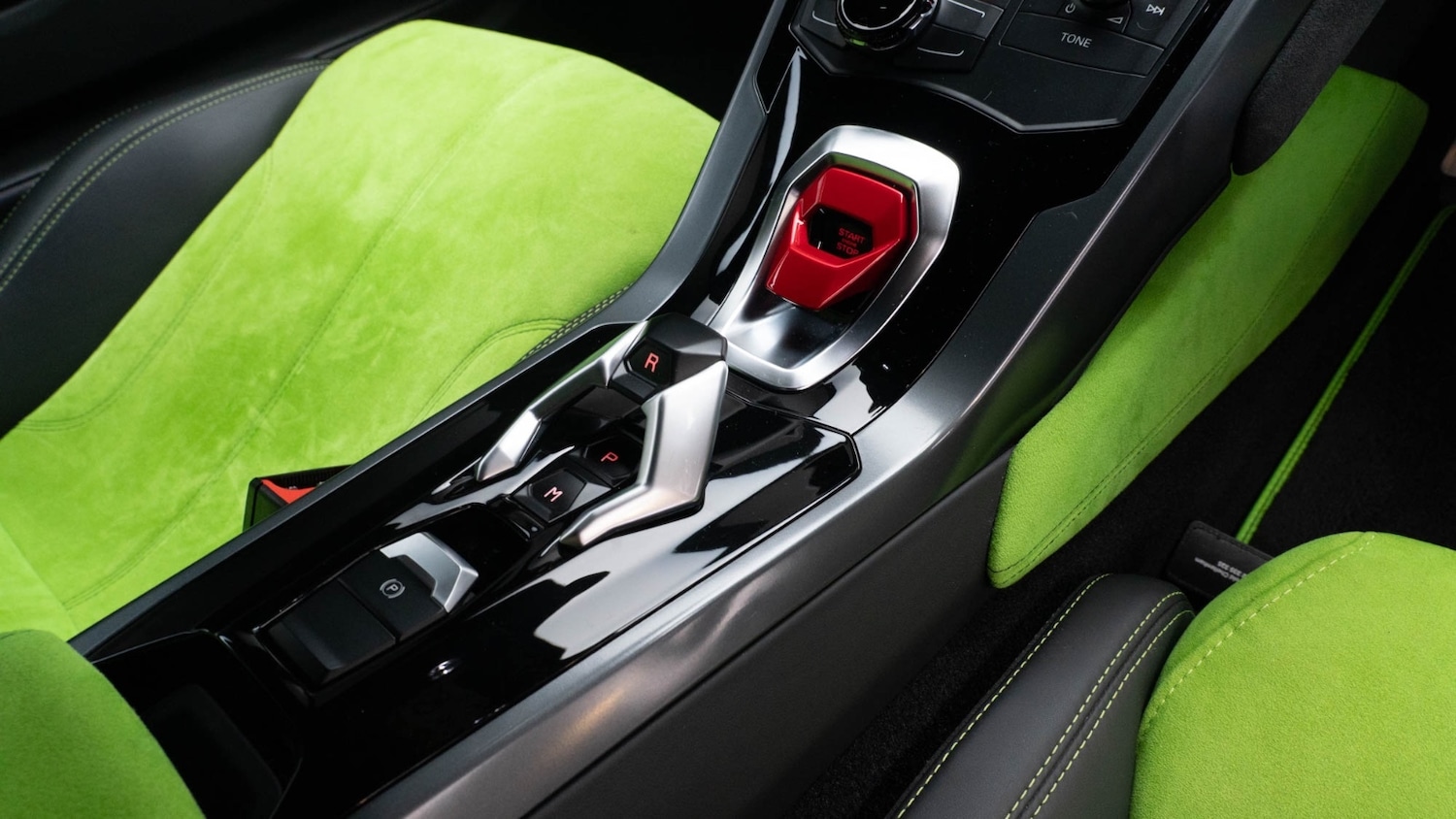 Used Lamborghini Huracan 2015 for sale - 76466338: Photo 8